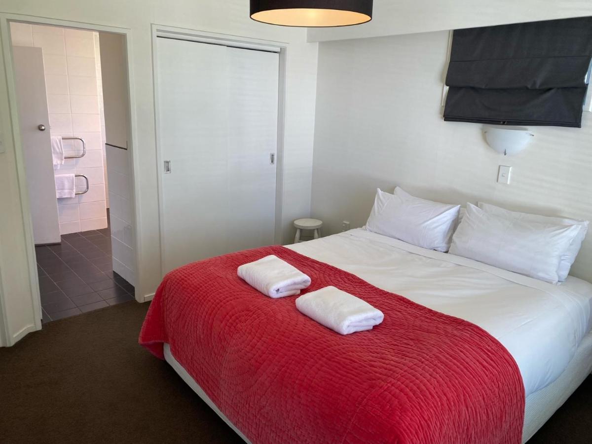 Hpg Villa Formerly Known As Pipi Hotel Havelock North Exterior foto
